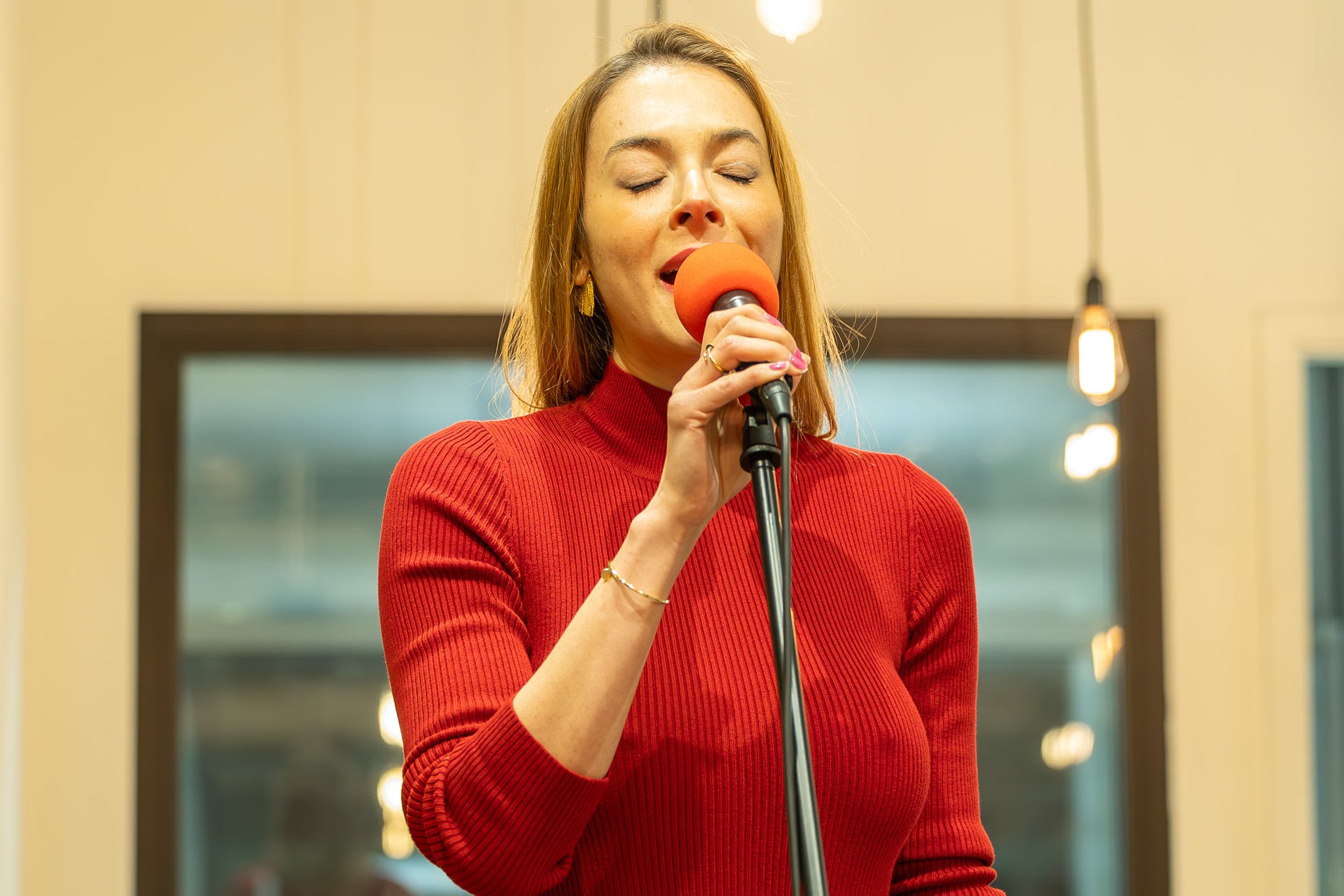Songwriting mentorship session